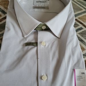 Long sleeve dress shirt